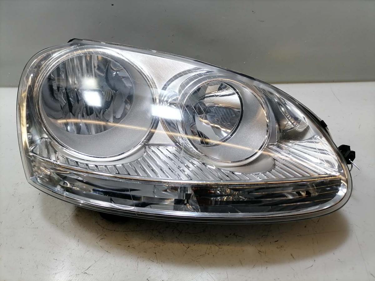 VW Golf 5 V original Scheinwerfer rechts Halogen BJ04